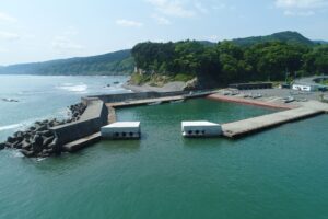 玉川漁港内港防波堤ほか工事